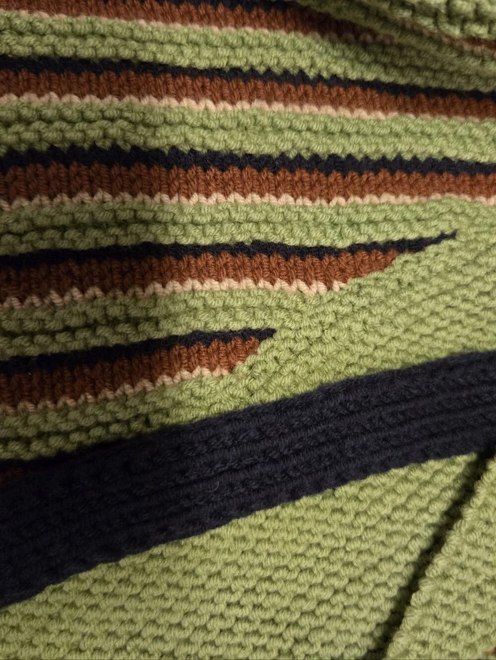 1940s Handknit Reproduction Sweater Small - Picture 3 of 5